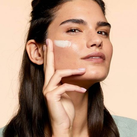 آبرسان پوست چرب