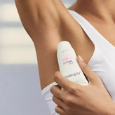 کرم روشن کننده زیر بغل