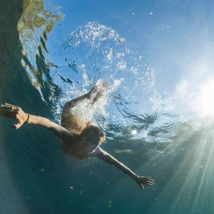 قیمت عطر ادوپرفیوم زنانه نوردیک واترز اینفینیت بلو