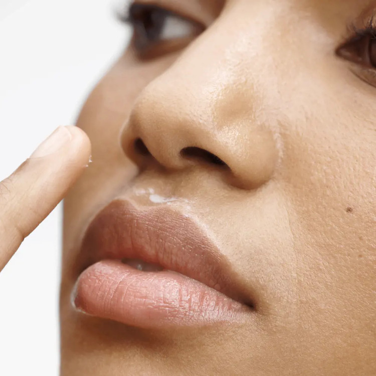 قیمت کرم دور چشم و لب اپتیمالز