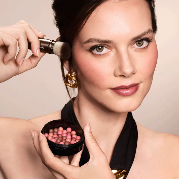 رژگونه مرواریدی سرمی جوردانی گلد اوریفلیم