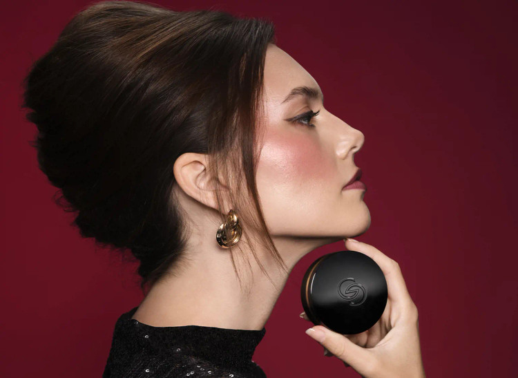 رژگونه مرواریدی سرمی جوردانی گلد اوریفلیم